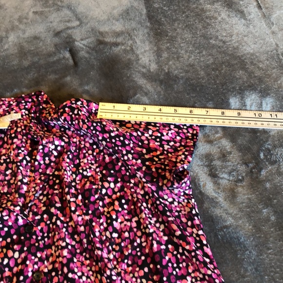 Women’s size medium Dana Buchman button down shirt - Picture 8 of 10